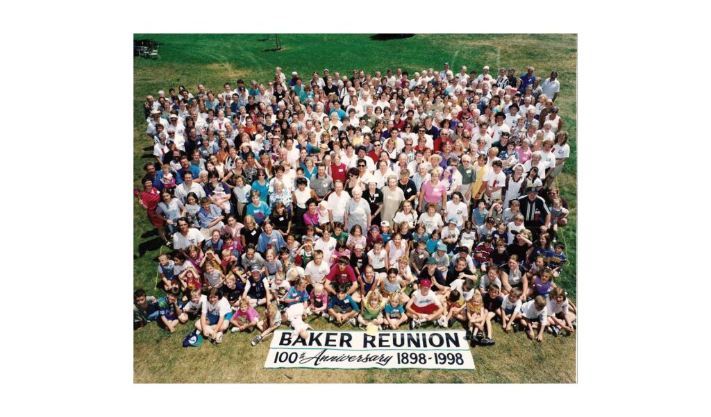 Photo of Barker family celebrating 100th anniversary in 1998